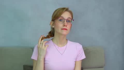 Snapshot of gracehudsons chatting on 04/11/26, 04:39 Grace online show from 04/11/26, 04:39