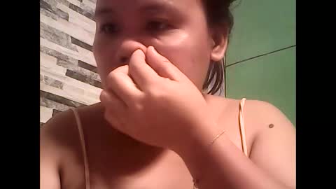 Snapshot of graciabuttercup chatting on 12/25/24, 11:33 gracia online show from 12/25/24, 11:33
