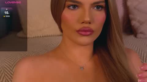 Snapshot of gracianelee chatting on 03/16/26, 11:03 Grace online show from 03/16/26, 11:03