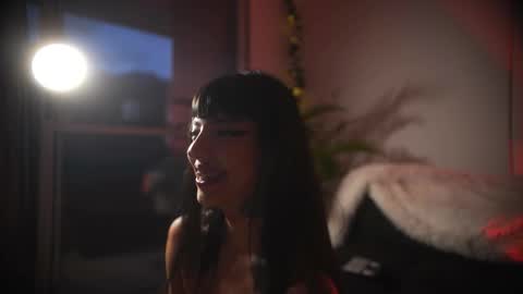 Snapshot of grayce__blossoms chatting on 11/06/25, 10:54 Grayce online show from 11/06/25, 10:54