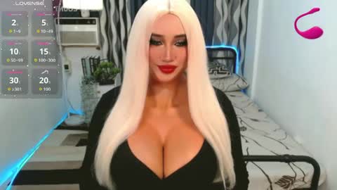 PAULATHEONE online show from 06/04/26, 02:28