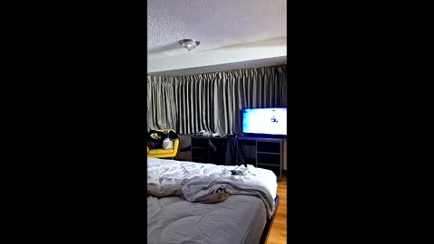 Snapshot of greatfullone chatting on 04/05/26, 11:35 greatfullone online show from 04/05/26, 11:35