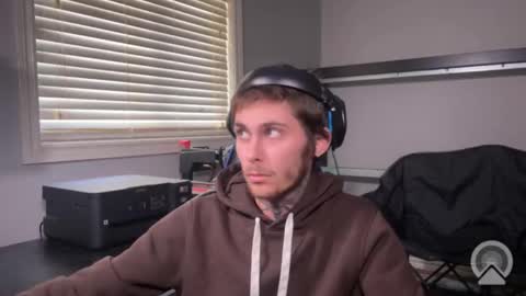 Snapshot of greatheavy chatting on 11/02/25, 07:16 Mr. Heavy online show from 11/02/25, 07:16