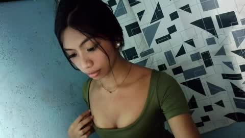 Kaira online show from 04/12/26, 04:01