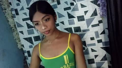 Kaira online show from 04/13/26, 04:18