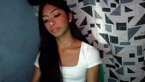 Kaira online show from 04/28/26, 11:43