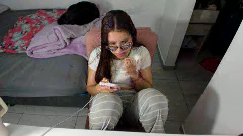 GreciaRuiz online show from 05/06/26, 12:08