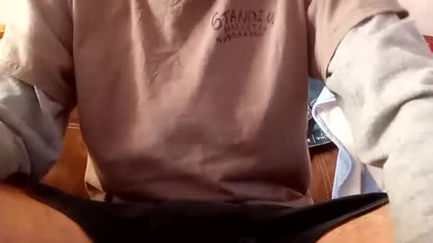 Snapshot of greenbastard78 chatting on 10/01/25, 09:10 greenbastard78 online show from 10/01/25, 09:10