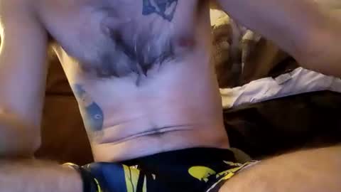 Snapshot of greenbastard78 chatting on 12/18/25, 04:18 greenbastard78 online show from 12/18/25, 04:18