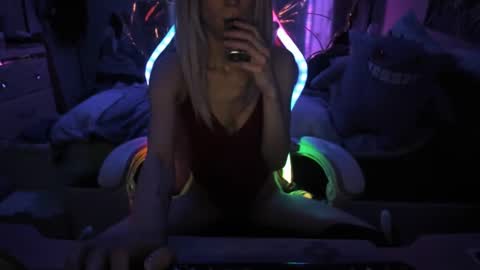 GreenEyedLovexo online show from 02/15/25, 05:30