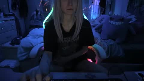 GreenEyedLovexo online show from 02/20/25, 06:17