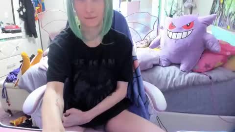 GreenEyedLovexo online show from 10/26/25, 09:21