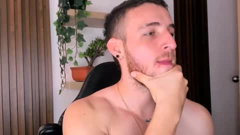 Juan online show from 11/25/25, 06:41