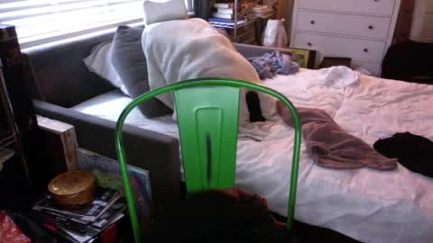 Snapshot of greenpolarbear chatting on 10/01/25, 04:13 K online show from 10/01/25, 04:13