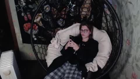 Lina online show from 10/08/25, 02:36