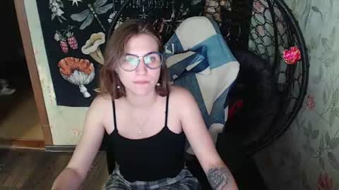 Lina online show from 06/16/26, 11:02