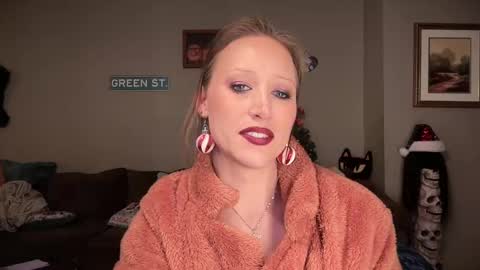 SexQueen Nikki online show from 12/22/24, 10:06