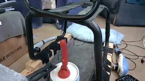 Snapshot of gregbball1 chatting on 12/09/24, 09:37 electrogee1 online show from 12/09/24, 09:37