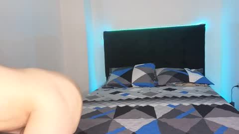 Snapshot of gregoriotwins_25 chatting on 02/22/26, 07:56 Gregorio online show from 02/22/26, 07:56