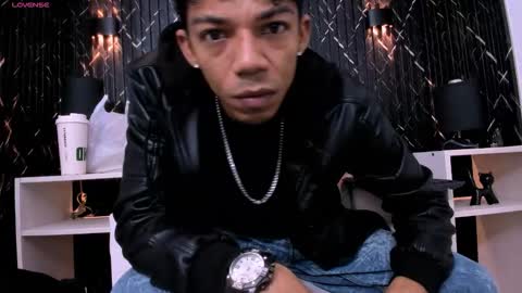 Snapshot of gregory_sforza chatting on 11/19/25, 11:21 GregorySforza online show from 11/19/25, 11:21