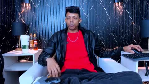 Snapshot of gregory_sforza chatting on 11/20/25, 12:16 GregorySforza online show from 11/20/25, 12:16