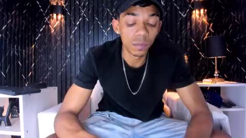 Snapshot of gregory_sforza chatting on 11/26/25, 06:53 GregorySforza online show from 11/26/25, 06:53