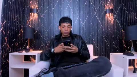 Snapshot of gregory_sforza chatting on 12/01/25, 07:30 GregorySforza online show from 12/01/25, 07:30