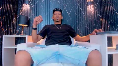 Snapshot of gregory_sforza chatting on 03/02/26, 07:10 GregorySforza online show from 03/02/26, 07:10