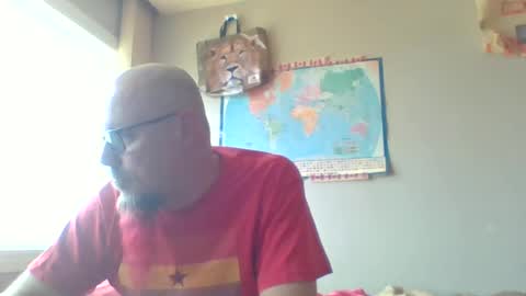 Snapshot of gregrev chatting on 06/14/26, 09:17 gregrev online show from 06/14/26, 09:17