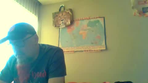 Snapshot of gregrev chatting on 06/24/26, 03:27 gregrev online show from 06/24/26, 03:27