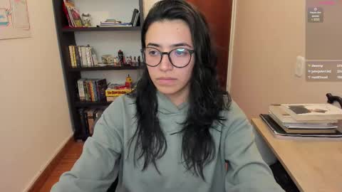 Snapshot of gretagat chatting on 01/12/26, 02:28 Greta online show from 01/12/26, 02:28