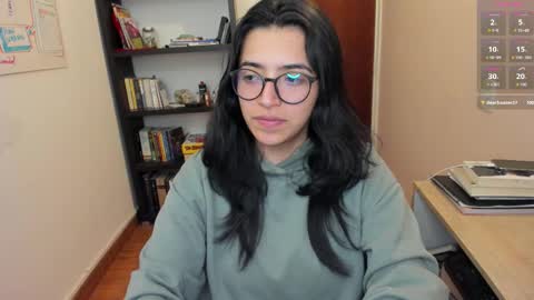 Snapshot of gretagat chatting on 01/18/26, 01:09 Greta online show from 01/18/26, 01:09