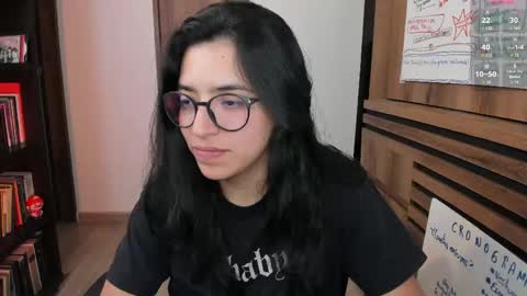 Snapshot of gretagat chatting on 04/21/26, 01:42 Greta online show from 04/21/26, 01:42