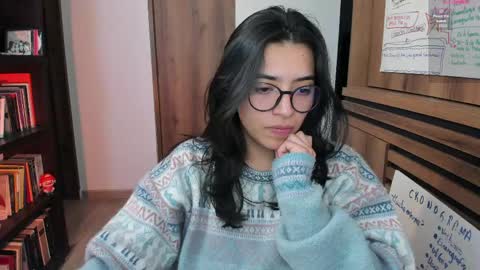 Snapshot of gretagat chatting on 05/12/26, 01:25 Greta online show from 05/12/26, 01:25