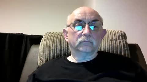 Snapshot of grey_dom chatting on 12/21/24, 11:24 Master  Sir online show from 12/21/24, 11:24
