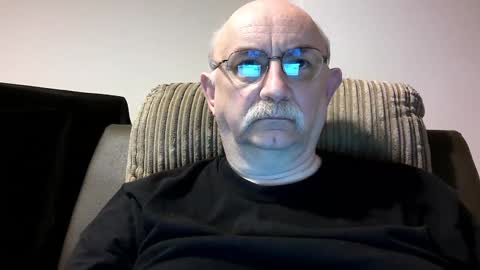 Snapshot of grey_dom chatting on 01/09/25, 05:43 Master  Sir online show from 01/09/25, 05:43