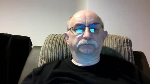 Snapshot of grey_dom chatting on 01/11/25, 06:33 Master  Sir online show from 01/11/25, 06:33