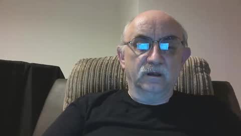Snapshot of grey_dom chatting on 10/15/25, 10:10 Master  Sir online show from 10/15/25, 10:10