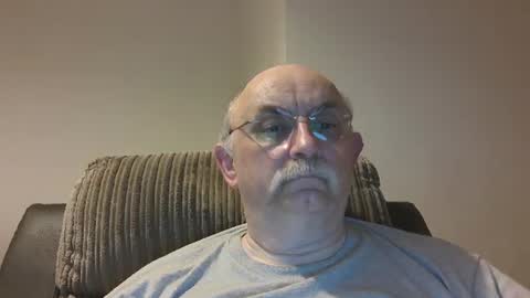 Snapshot of grey_dom chatting on 07/11/26, 03:26 Master Sir online show from 07/11/26, 03:26