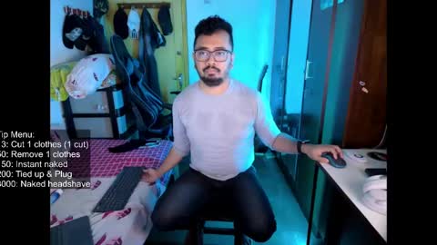 Snapshot of greybondage93 chatting on 12/20/24, 04:36 Grey Hardy Slave online show from 12/20/24, 04:36