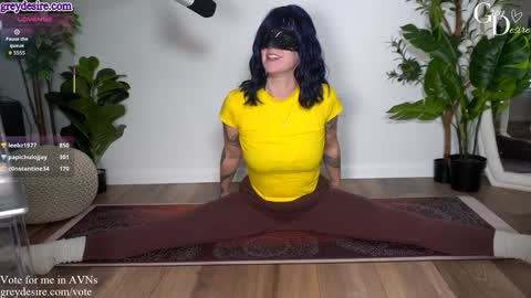 Snapshot of greydesire69 chatting on 01/17/26, 01:10 2 online show from 01/17/26, 01:10