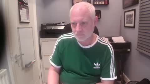 greyfox_6000 online show from 01/29/25, 04:19