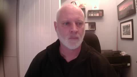 greyfox_6000 online show from 02/19/26, 03:41