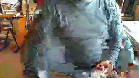 Snapshot of greyhounddog chatting on 10/15/25, 08:47 greyhounddog online show from 10/15/25, 08:47