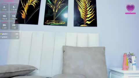 Snapshot of greymarii chatting on 02/23/25, 03:08 Marii online show from 02/23/25, 03:08
