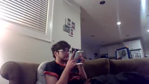 Snapshot of greyvan96 chatting on 02/14/25, 01:34 Perfectlyaveragesavage online show from 02/14/25, 01:34