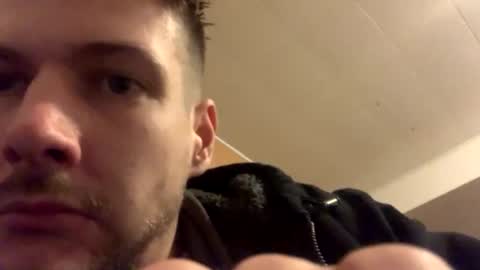 Snapshot of greyvan96 chatting on 12/03/25, 12:40 Perfectlyaveragesavage online show from 12/03/25, 12:40