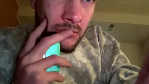 Snapshot of greyvan96 chatting on 02/27/26, 04:45 Perfectlyaveragesavage online show from 02/27/26, 04:45