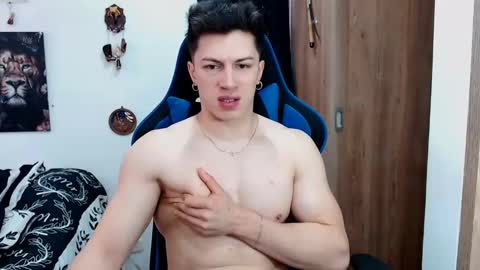 Snapshot of griego01 chatting on 12/09/24, 05:19 griego01 online show from 12/09/24, 05:19