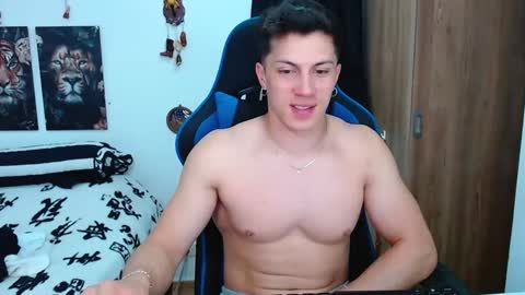 Snapshot of griego01 chatting on 02/11/25, 10:28 griego01 online show from 02/11/25, 10:28